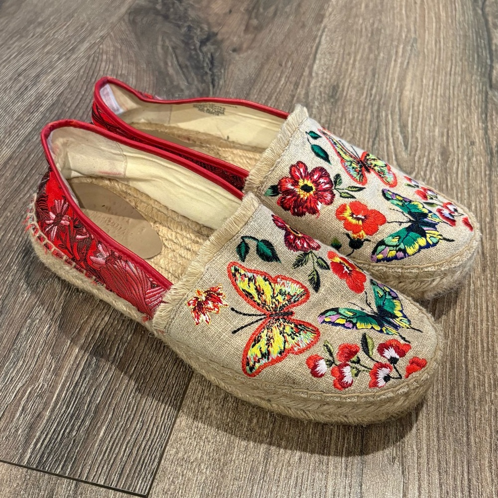 3336 JOHNNY WAS OSAKA ESPADRILLE 8.5 BUTTERFLY EMBROIDERED